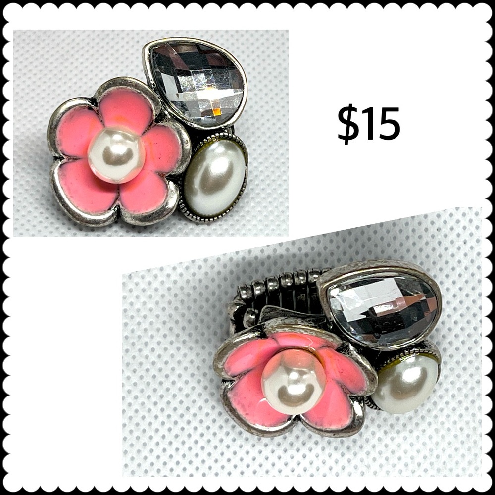 Cocktail ring